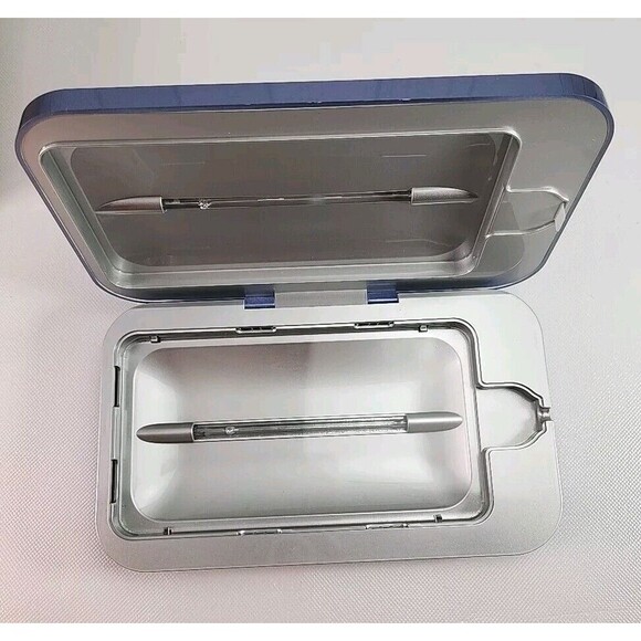 PhoneSoap V3 UV Cellphone Sanitizer Periwinkle w/ Power Cord Box - Picture 8 of 14